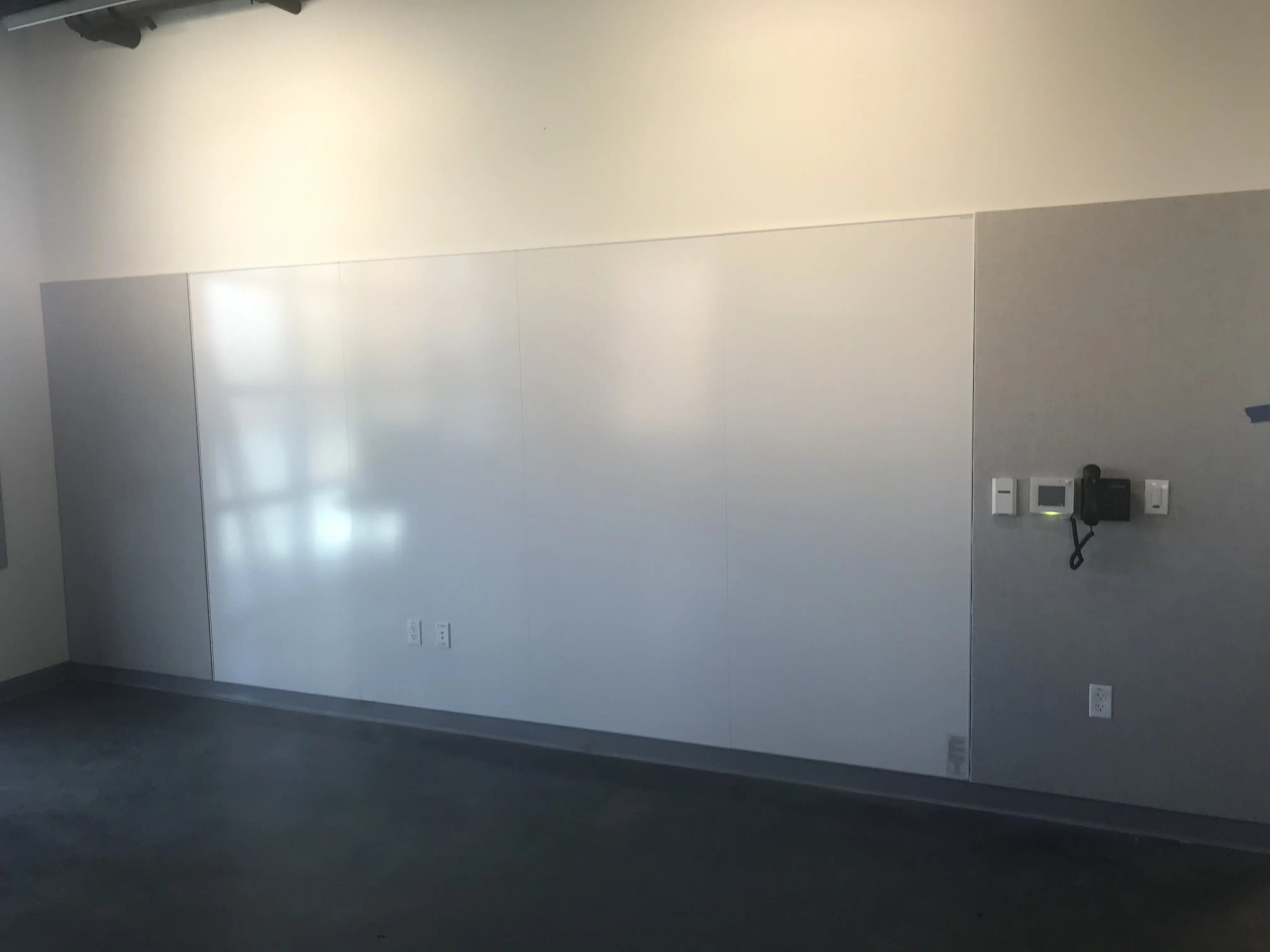 ELEMENTS FULL WALL COMBI BOARDS PORCELAIN-FABRIC01