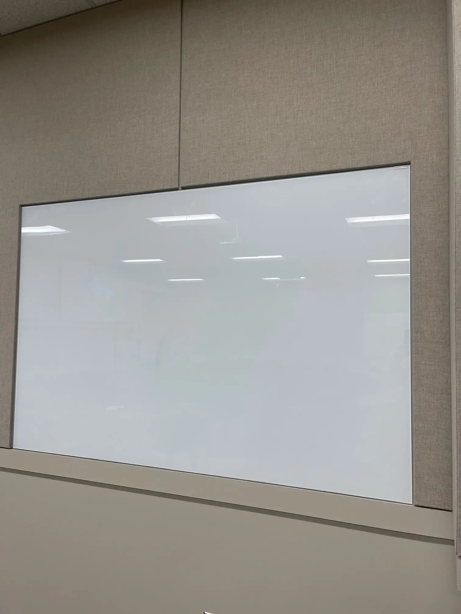 FRAMELESS RECESSED GLASS MB  