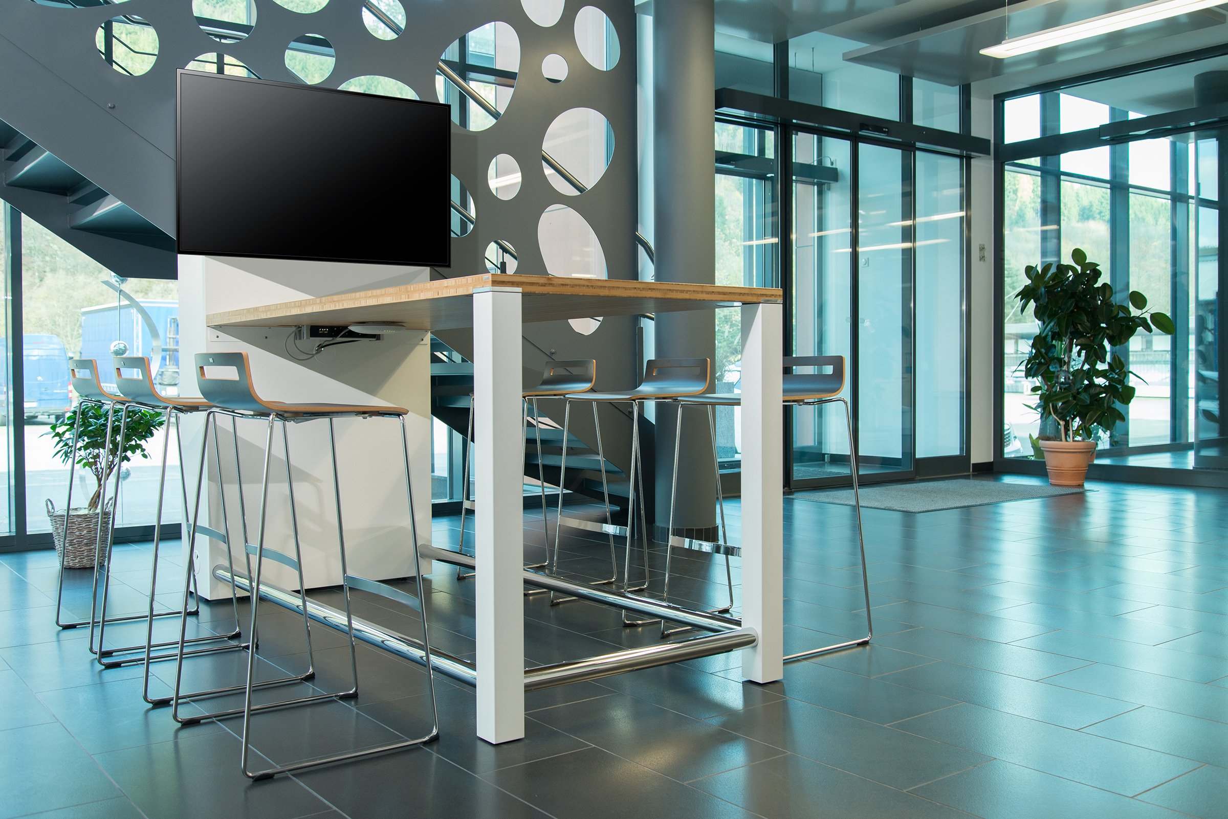 coronaDESKING-CommunicationsTable